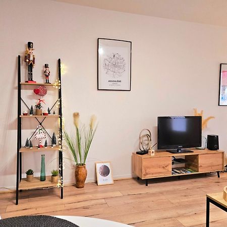 Appartement Cosy Proche Gare - Fibre Optique Et Parking Ангулем Екстер'єр фото