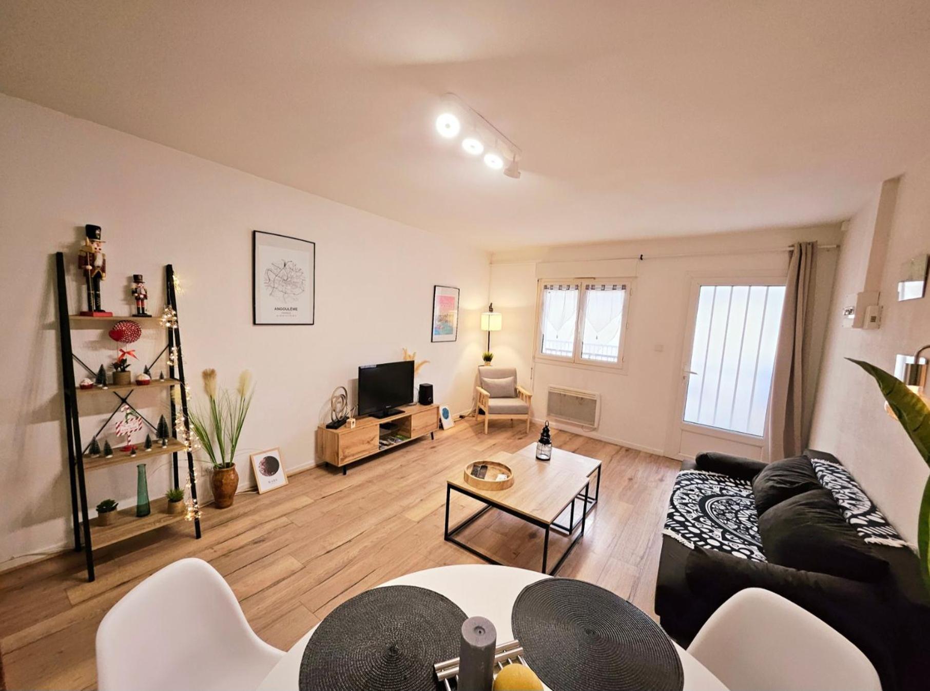 Appartement Cosy Proche Gare - Fibre Optique Et Parking Ангулем Екстер'єр фото
